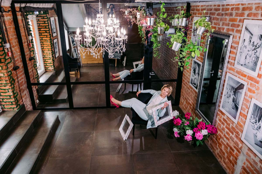 Черная стеклянная перегородка - 1519606691