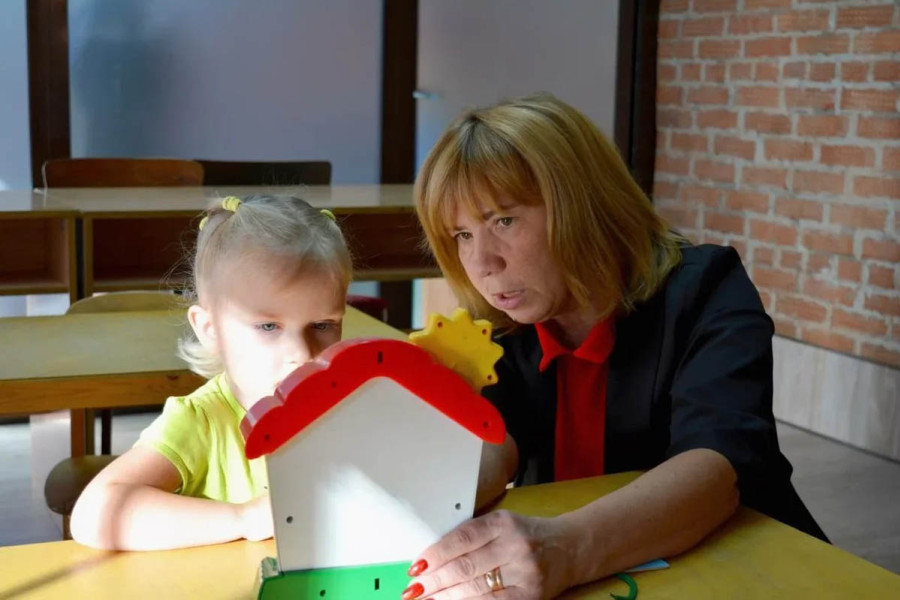 Перегородка в детском центре - 1861329422