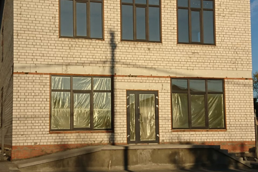 Серые пластиковые окна Покров - 549644350