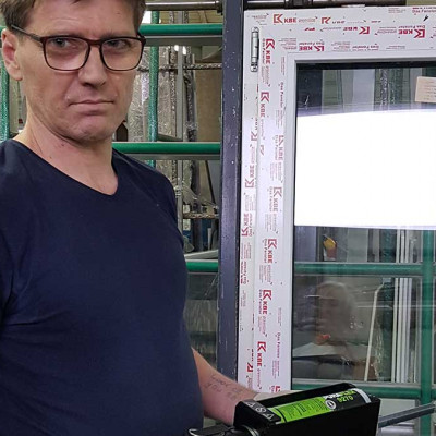 Вклейка стеклопакета в створку - 378220516