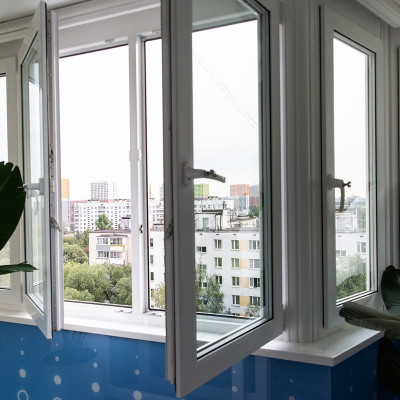 Сколько стоит застеклить балкон пластиковыми окнами? - 713414966