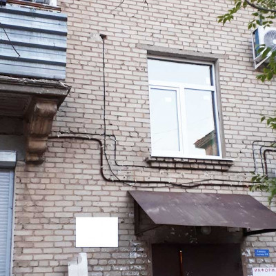 Новые окна в подъезд кирпичного дома в Электростали - 1787042598