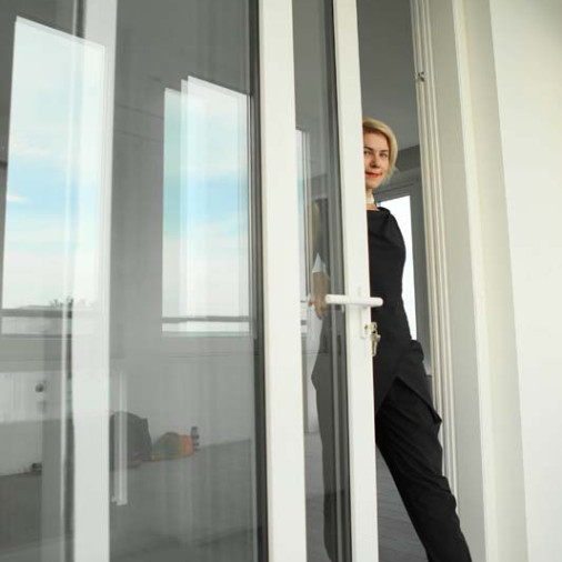 Раздвижные или распашные двери на балкон? Выбираем лучшее - 31926181