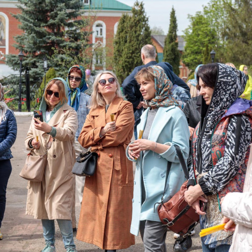 12 мая производство нашей компании посетила группа московских дизайнеров и архитекторов - 1279612414