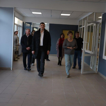 Перегородки в школе № 9 - 934430371 Перегородки в школе № 9 - 1745517511